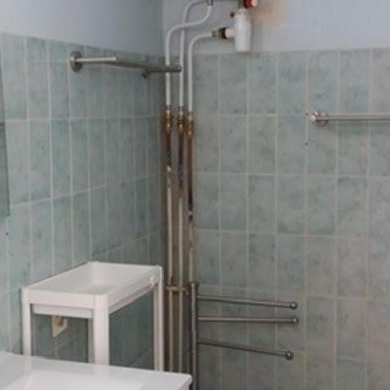 Appartement avec Balcon à 5 min des Thermes, Animaux Admis - FR-1-503-8 - Studio - 10