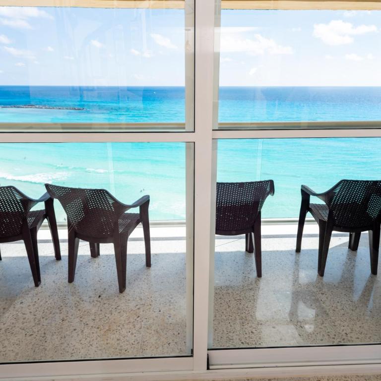 2 Story Oceanfront Penthouses on Cancun Beach! - Penthouse Apartment - 13