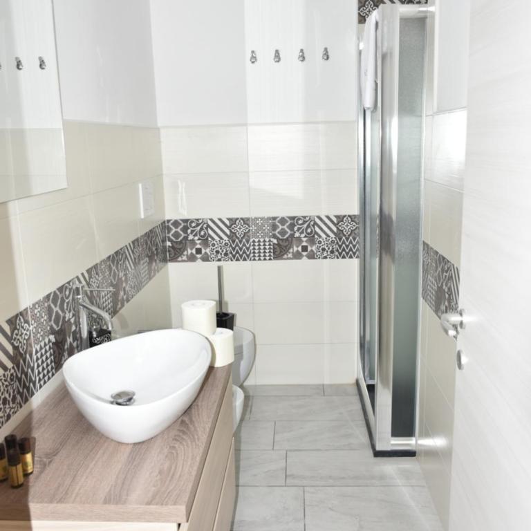 Affittacamere Pagano P.Cesareo - Camera Quadrupla con Bagno Privato - 16