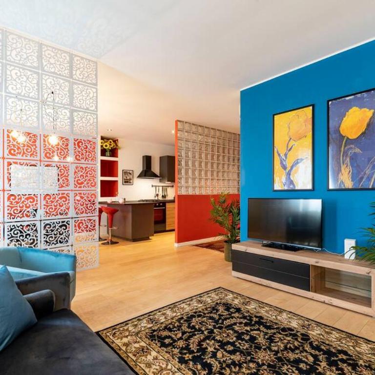 enJoyHome - Appartamento di pregio con garage - Appartamento con 2 Camere da Letto - 1