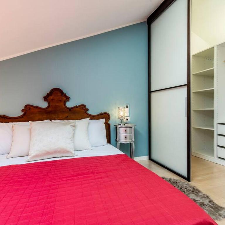 enJoyHome - Appartamento di pregio con garage - Appartamento con 2 Camere da Letto - 6
