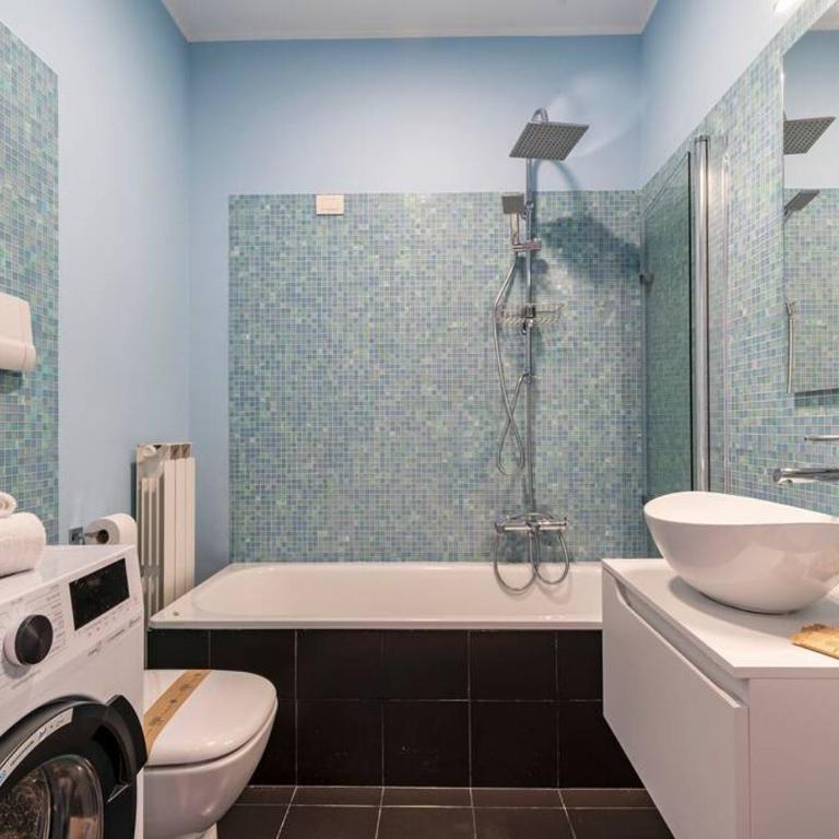enJoyHome - Appartamento di pregio con garage - Appartamento con 2 Camere da Letto - 16