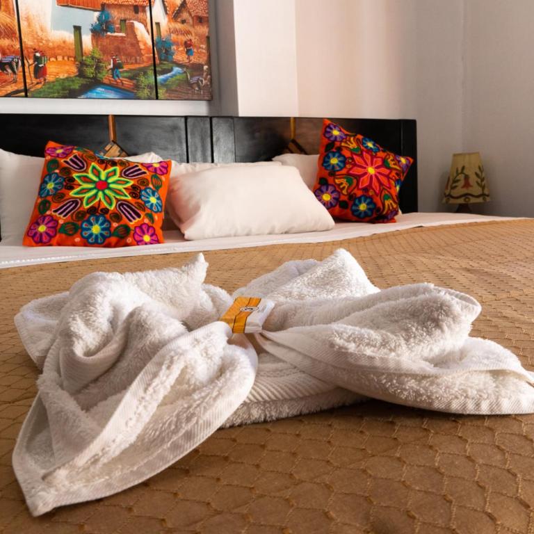 Hospedaje Alqamary - Habitación Doble Grande - 2