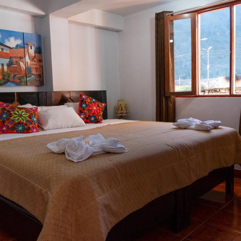 Hospedaje Alqamary - Habitación Doble Grande - 3