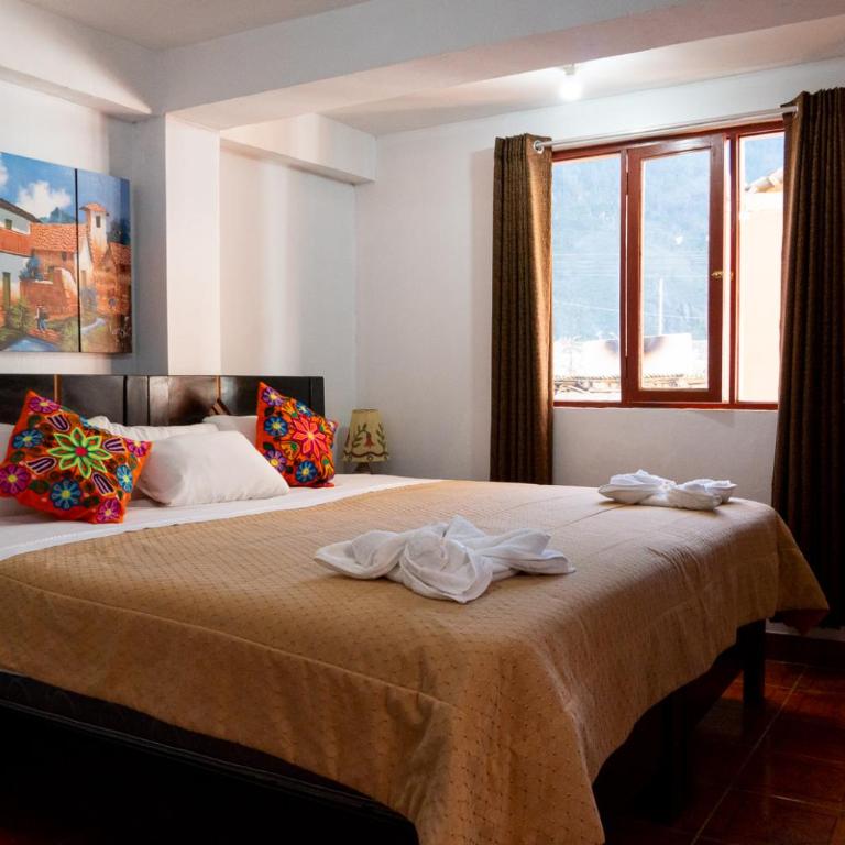 Hospedaje Alqamary - Habitación Doble Grande - 1