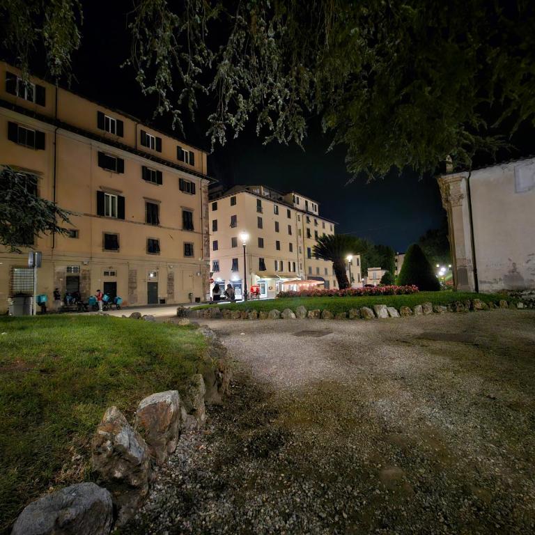 Lucca Walls Dream - Air Cond - Wi-Fi - Panoramic in front of the historical Walls - - Appartamento - 30