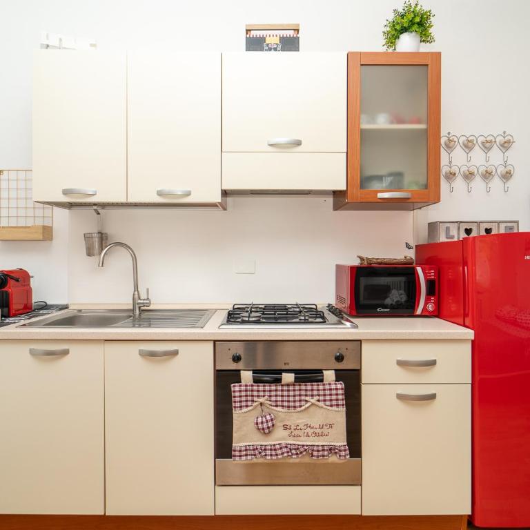 PortaTorre Suite, a Charming apartment in the Heart of Como, Free Private Parking, Air Conditioning - Appartamento Loft con 1 Camera da Letto - 17