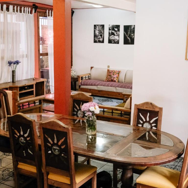 Sunshine House - Made by artists - Villa - 32