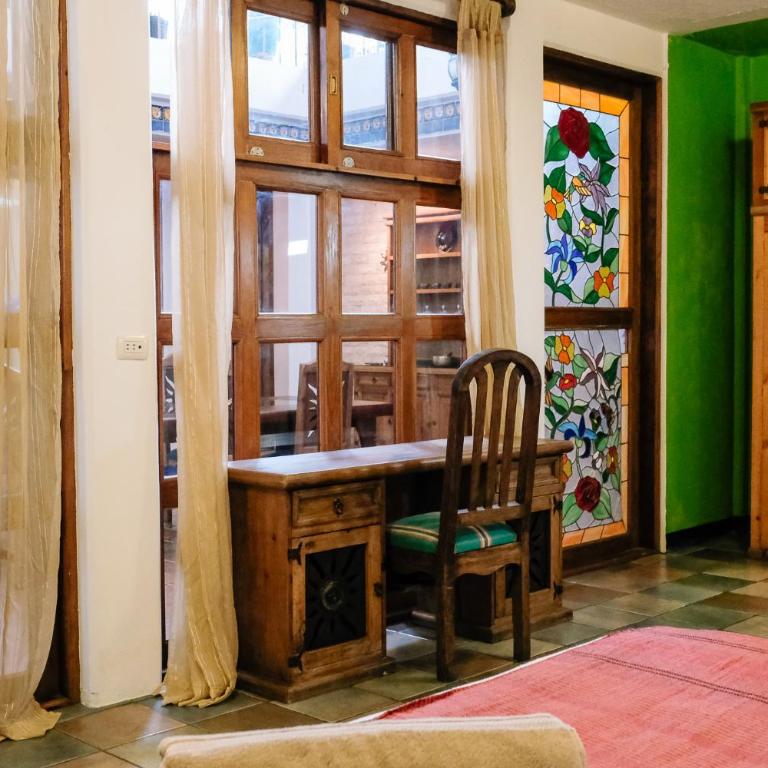 Sunshine House - Made by artists - Villa - 34