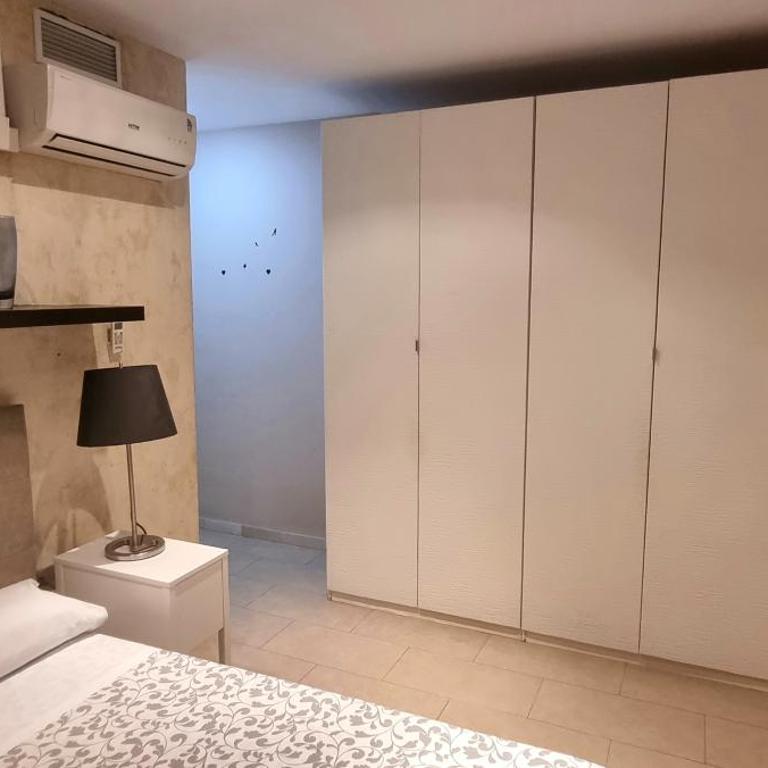 Apartamentos Salamanca - Two-Bedroom Apartment - 2