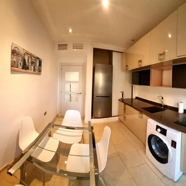 Apartamentos Salamanca - Two-Bedroom Apartment - 5