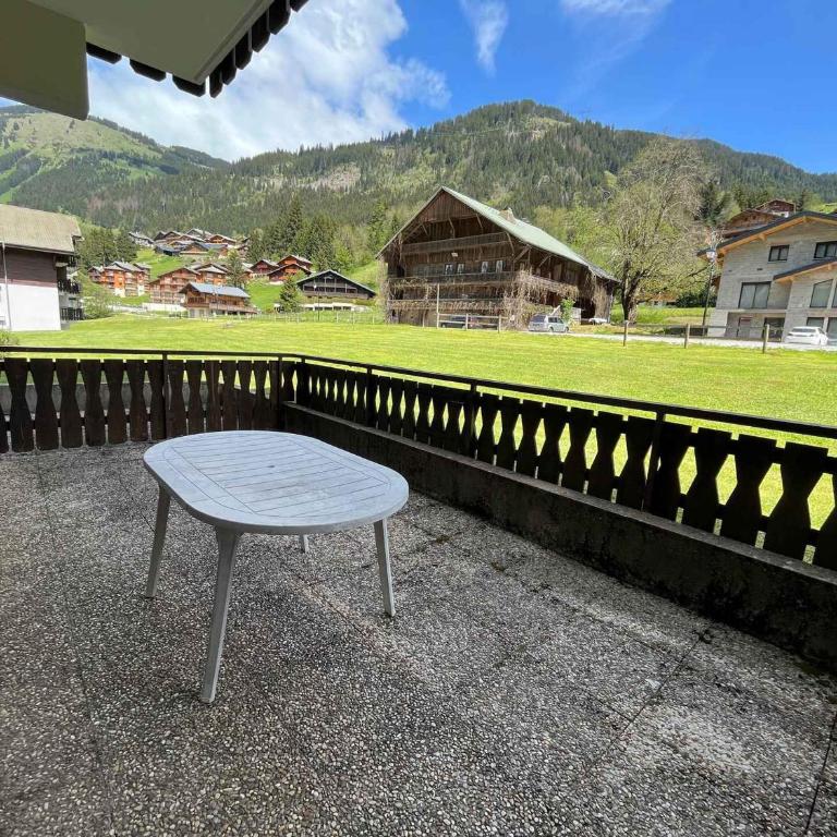 Chaleureux 2 pièces, 4 pers, terrasse et parking - FR-1-198-256 - Appartement - 6