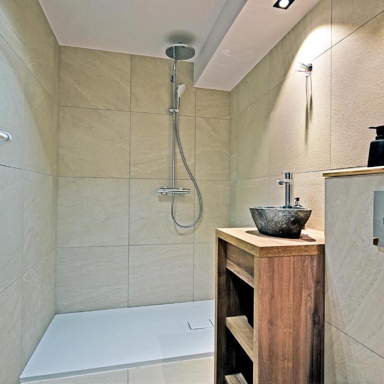 Chalet familial aux Menuires, sauna, parking, proche pistes de ski - FR-1-613B-12 - Chalet - 23