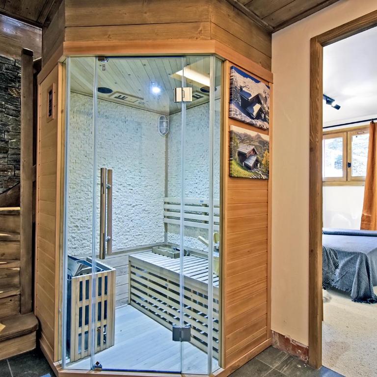 Chalet familial aux Menuires, sauna, parking, proche pistes de ski - FR-1-613B-12 - Chalet - 24