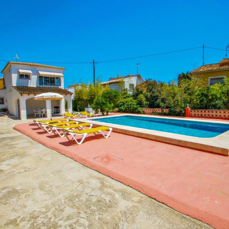 Tere - holiday home with private swimming pool in Calpe - Villa con piscina privada - 2
