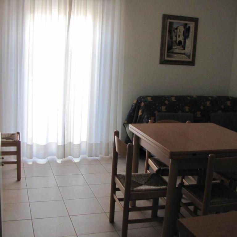 Residence Milan - Agenzia Arcobaleno - Appartamento con 1 Camera da Letto (5 Adulti) - 1