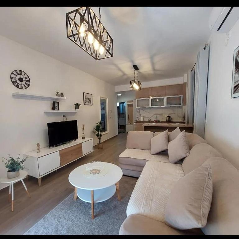 APARTMENT DZANA - One-Bedroom Apartment - 7