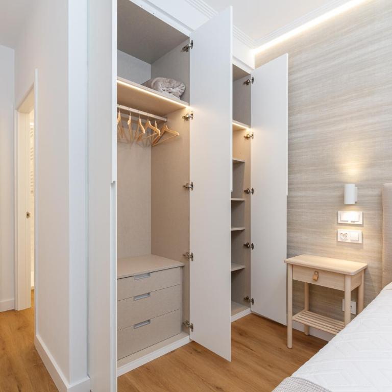 LUXURY SILGAR - Apartamento de 2 dormitorios - 30