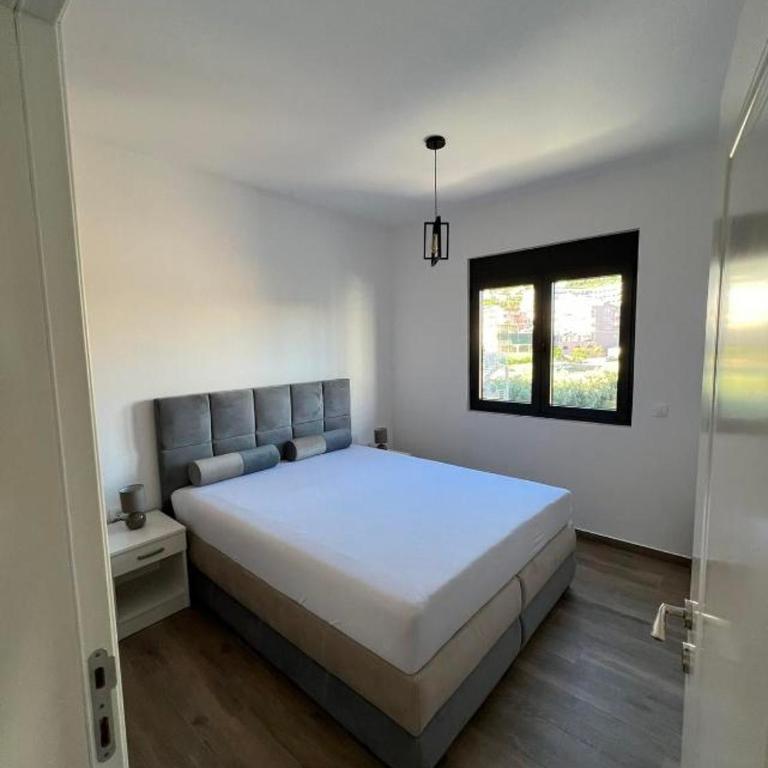 APARTMENT DZANA - One-Bedroom Apartment - 12