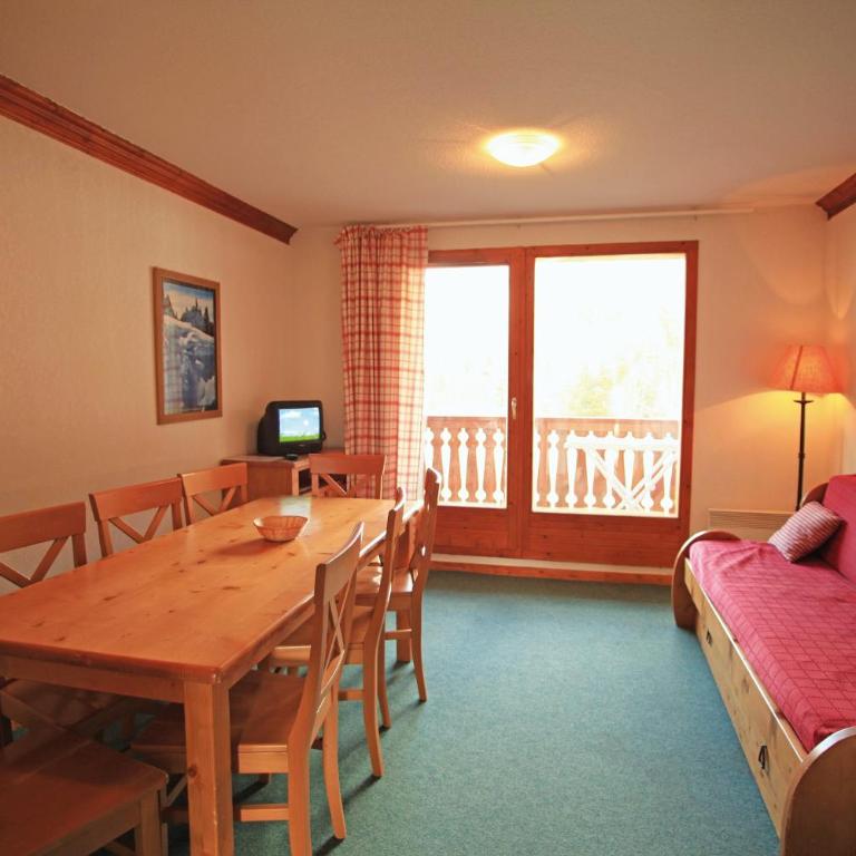 Résidence Lagrange Vacances Les Valmonts de Val Cenis - Appartement 2 Chambres avec Alcôve (8 Adultes) - 4