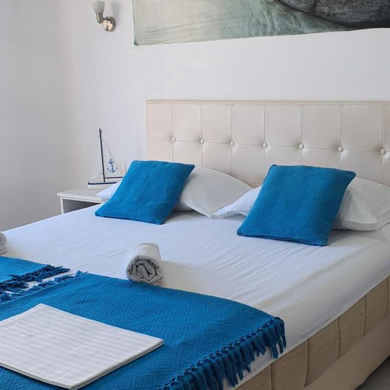 Villa D&B Budva - Double Room with Patio - 13