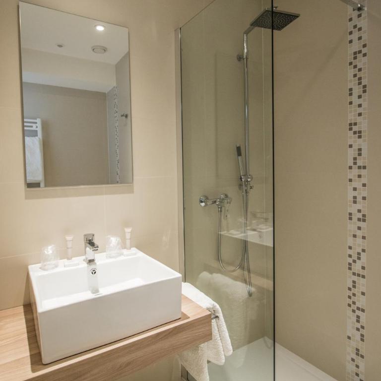 Hotel Les Voyageurs - Chambre Double - 7