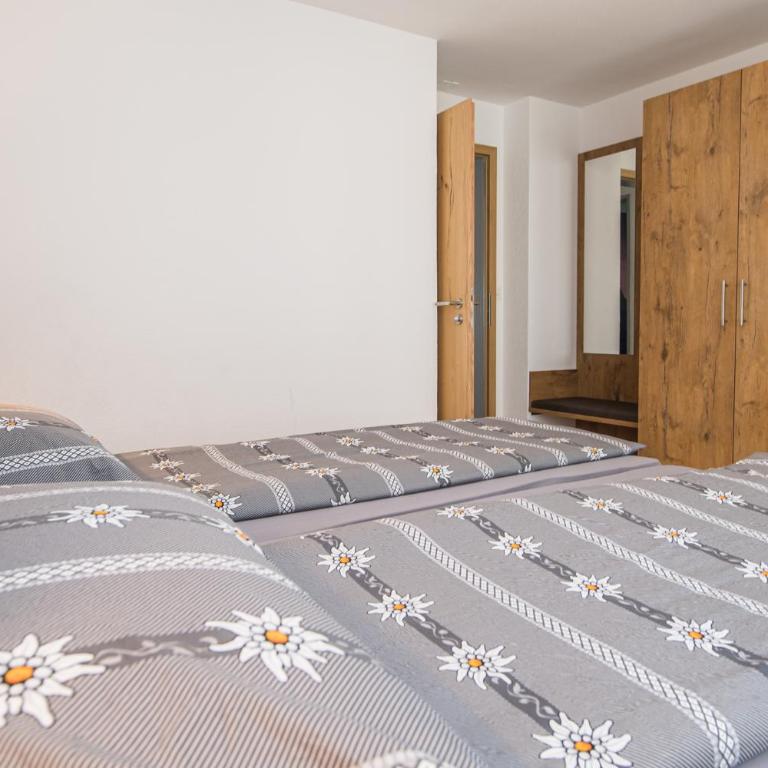 Haus Floralp - Apartment mit 2 Schlafzimmern - 1. Etage - 11