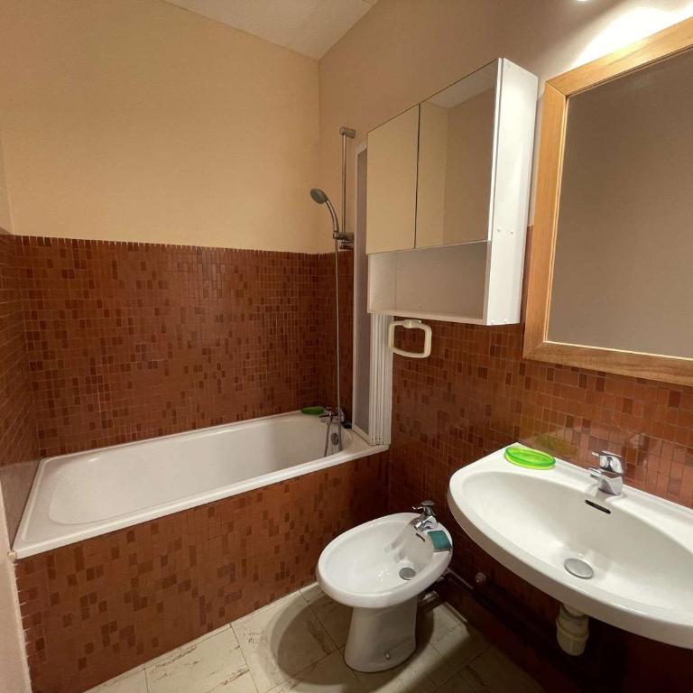 Appart. 2 pièces à 100m de la plage, 4 couchages, Parking, Lave-vaisselle, Animaux admis - FR-1-224C-133 - Apartment (4 Adults) - 12