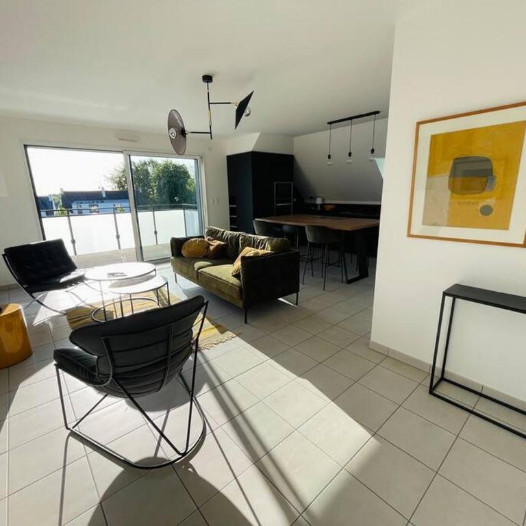 Appartement lumineux et spacieux, terrasse et parking privé - Appartement 2 Chambres - 13