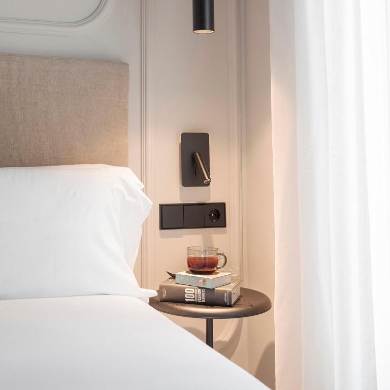 Room Mate Oliveira - City Centre, Valencia - Double or Twin Room - 16