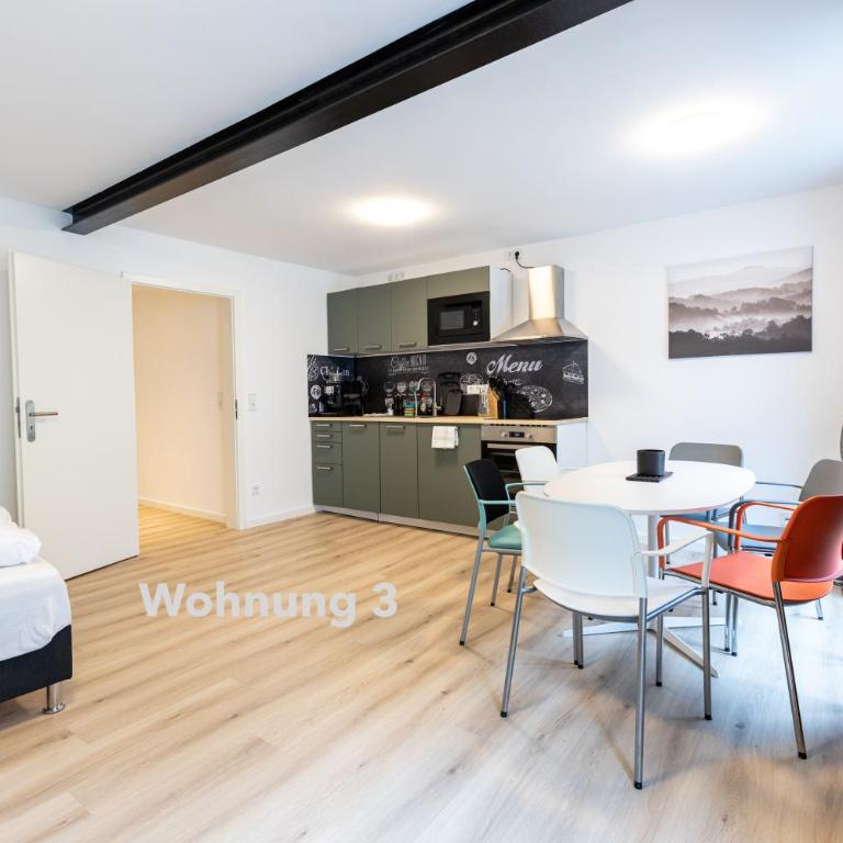 Zentrale Innenstadt-Wohnung - Apartment 3 - Separate Bedroom - 14