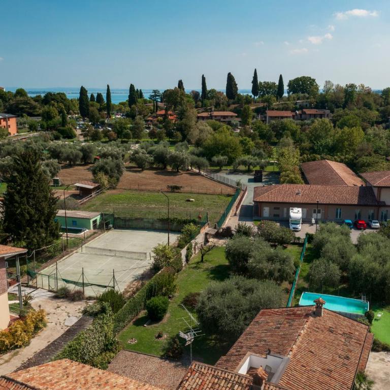 CORTE RIBELLI - One-Bedroom Apartment - 2