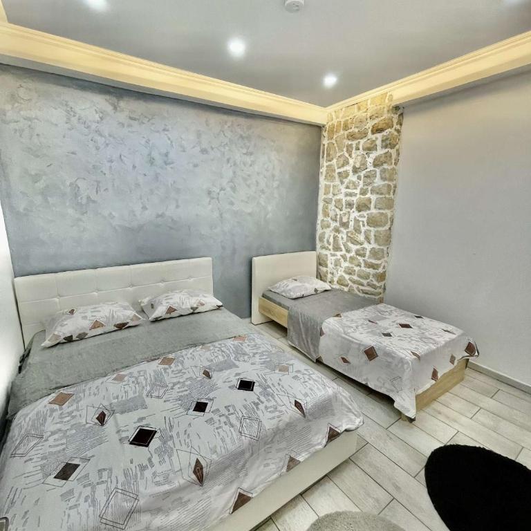 Eman Resort - Two-Bedroom Deluxe Apartment with Garden View - 3