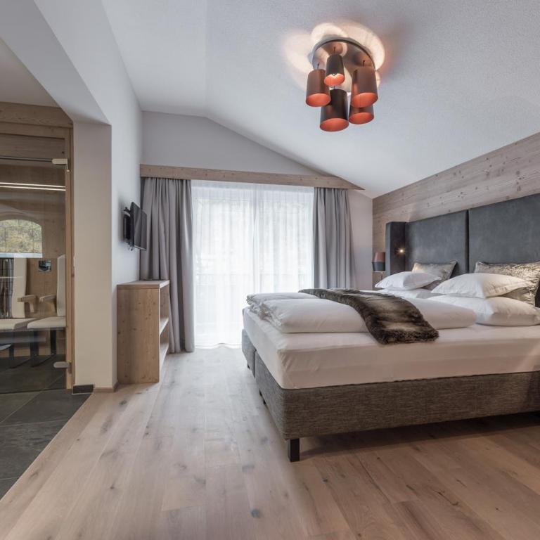 AlpenParks THE SECRET Sölden - Superior Suite mit Infrarotkabine - 5