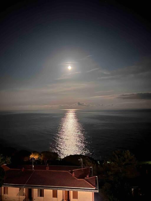 Silenzio e relax fronte mare a Varazze - Apartamento de 1 dormitorio - 29