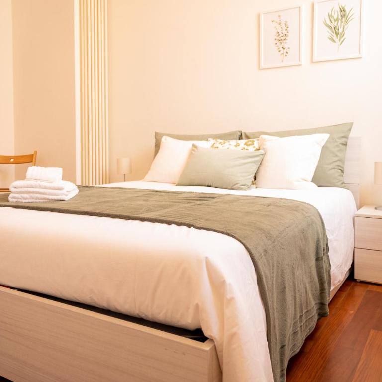 Luxury Savona - Crociere 1 Min Free WiFi - AC - Two-Bedroom Apartment - 6