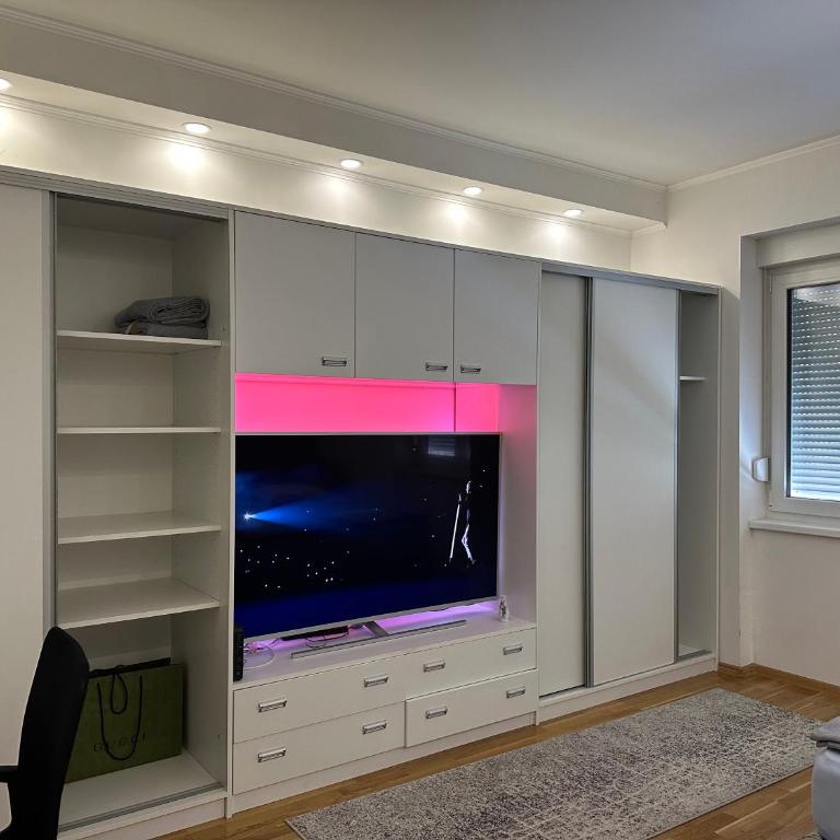 Apartment Sara Centar Sarajevo - Apartman sa 2 Spavaće Sobe - 17
