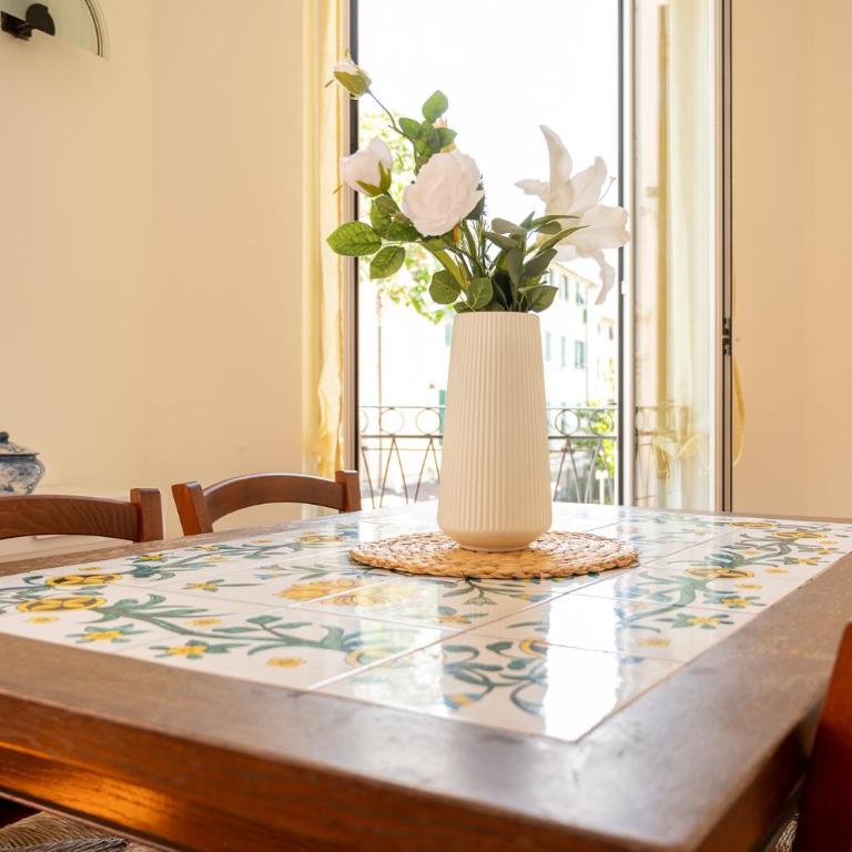 Luxury Savona - Crociere 1 Min Free WiFi - AC - Two-Bedroom Apartment - 22