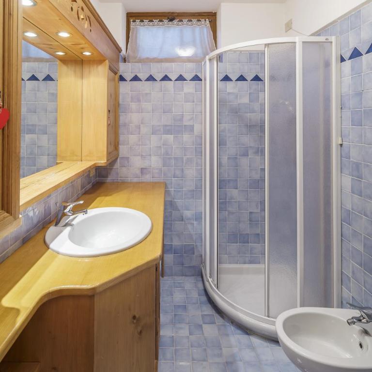 Villa Ronco - Stayincortina - Appartamento con 3 Camere da Letto - su 2 Livelli (6 Adulti) - 4