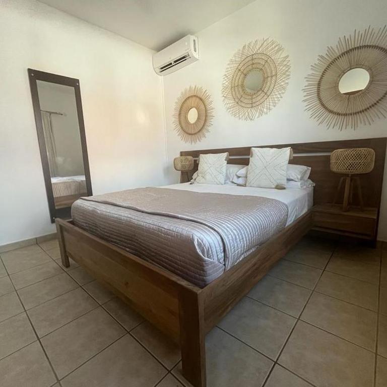 Villa La Hubara - Three-Bedroom Villa - 9