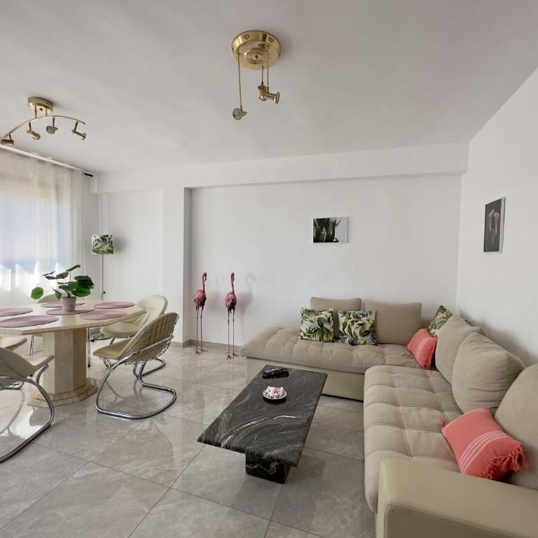 CALANYAS Sea View Apartment - Apartamento de 3 dormitorios - 2