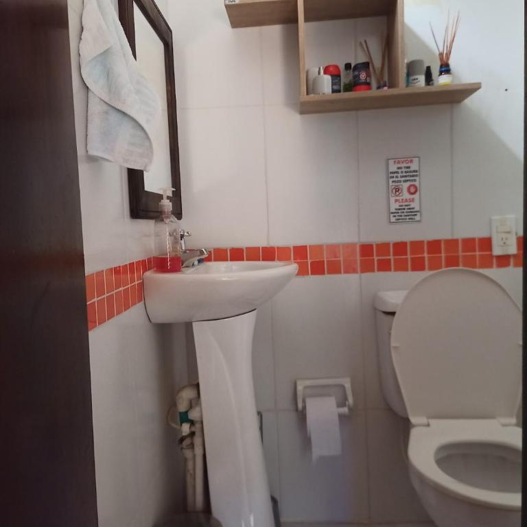 Finca Alejandria (Condominio la Chiquita) - Three-Bedroom Chalet - 18