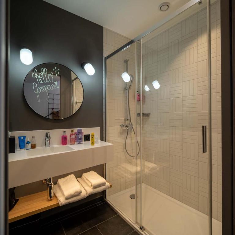 Moxy Sion - Standard Zimmer Moxy mit 2 Einzelbetten - 3