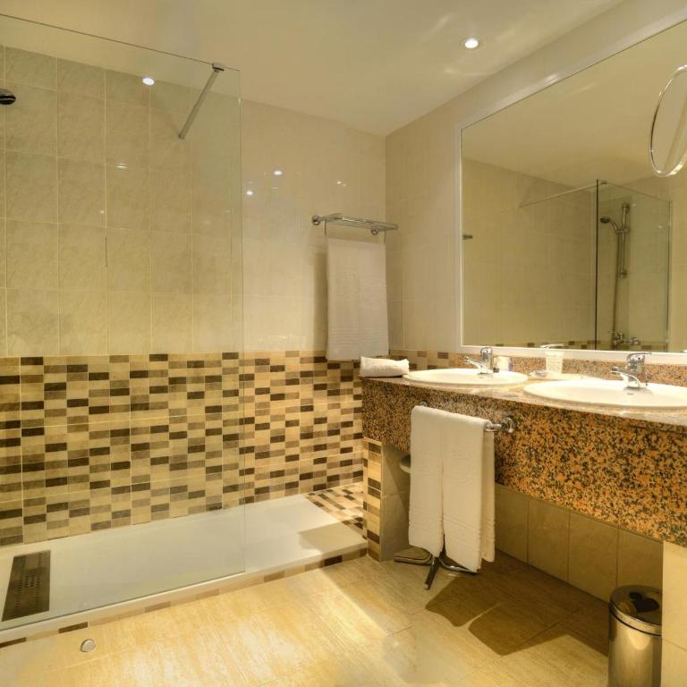 Beatriz Toledo Auditorium & Spa - Habitación Familiar (2 adultos + 1 niño) - 3