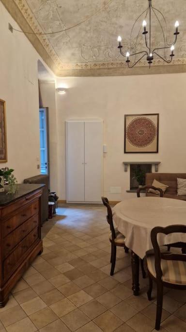 Elegante appartamento in centro. - One-Bedroom Apartment - 18