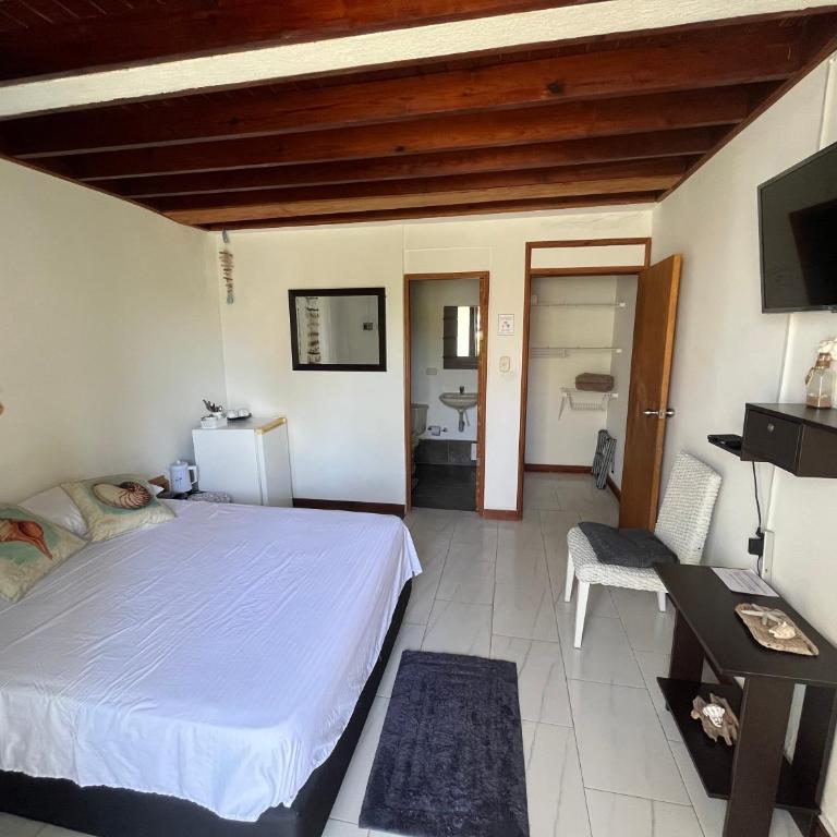 habitación privada con jardín cerca a la playa - Habitación Deluxe - 1 cama grande - 2