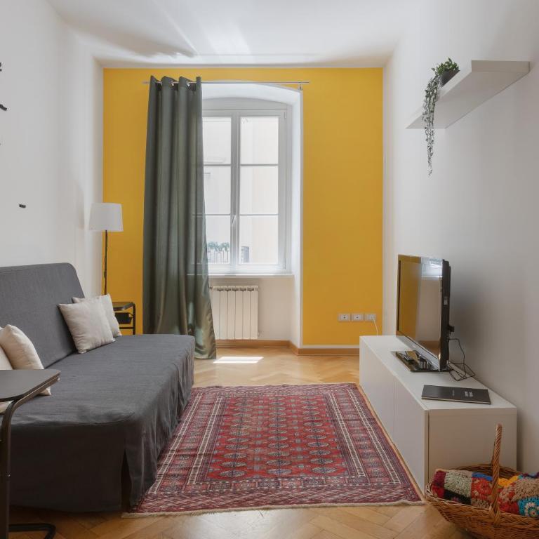 Sotto casa c'è Trieste mentre dentro abita Bukowski - Appartamento con 1 Camera da Letto - 10