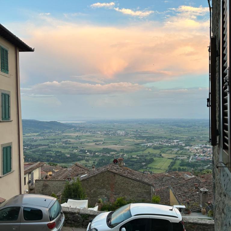 La Casa di Laura - Appartamento con 2 Camere da Letto - 2