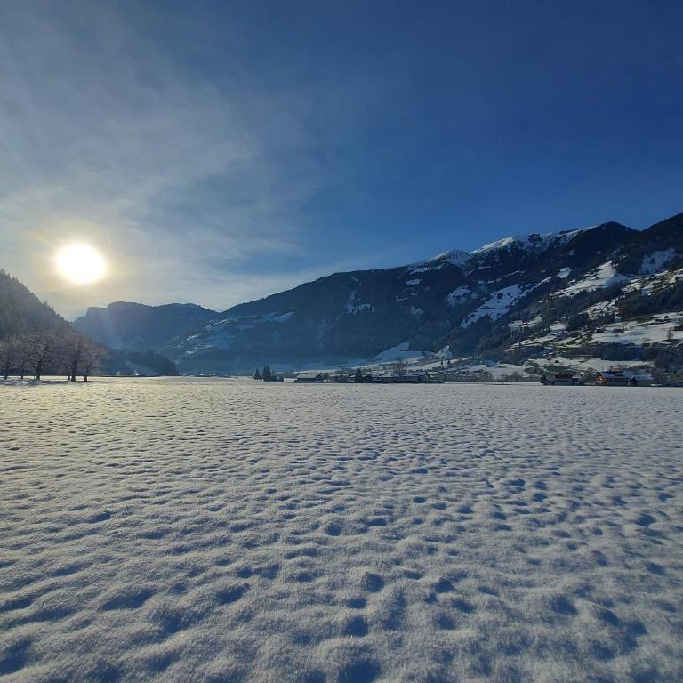 Alpenzeit Zillertal Apartments - Apartment mit 2 Schlafzimmern - 4