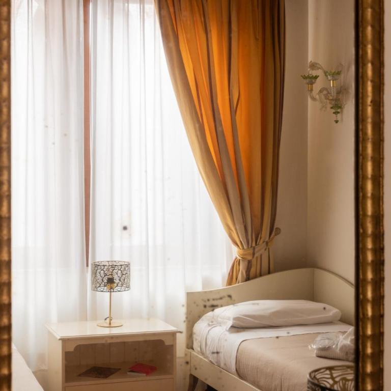 Ve-nice Suite San Marco C4439 - Three-Bedroom Apartment - 65